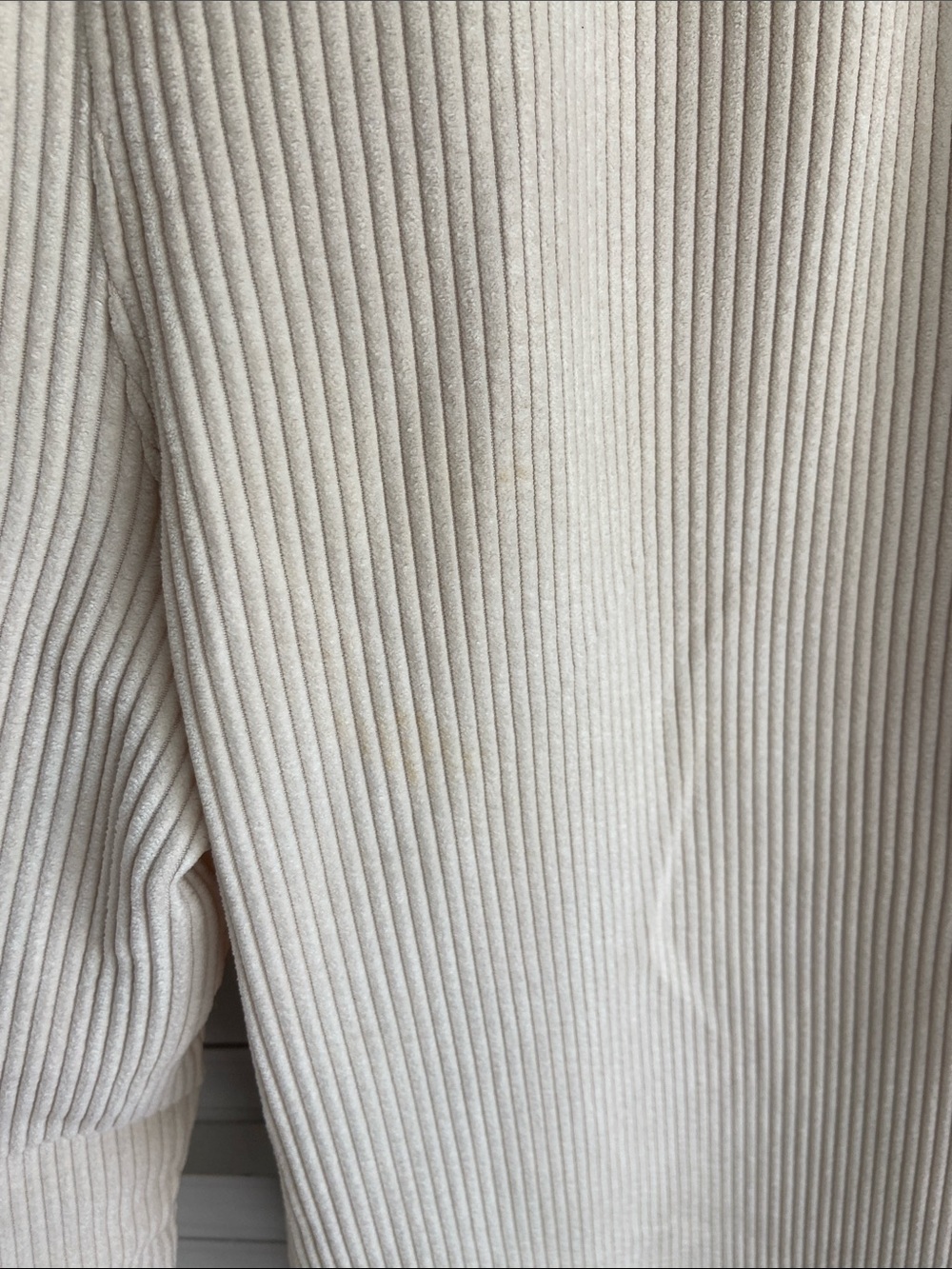 Urban Outfitters Wide Leg Corduroy Cargo Pants in Cream - Picture 4 of 6